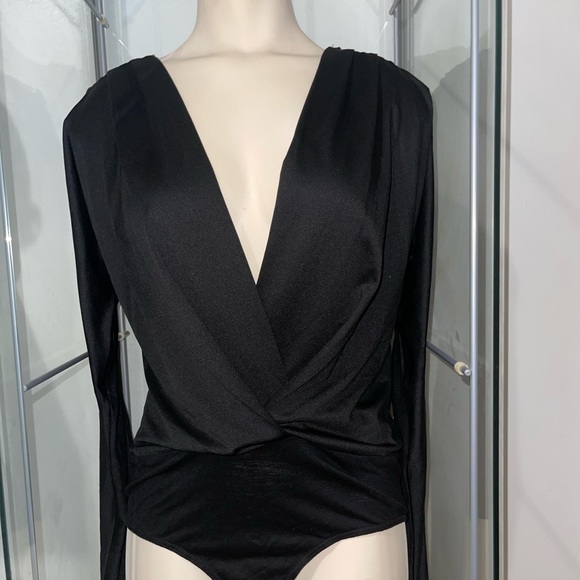 DO&BE Black Long Sleeve Bodysuit - Picture 4 of 14